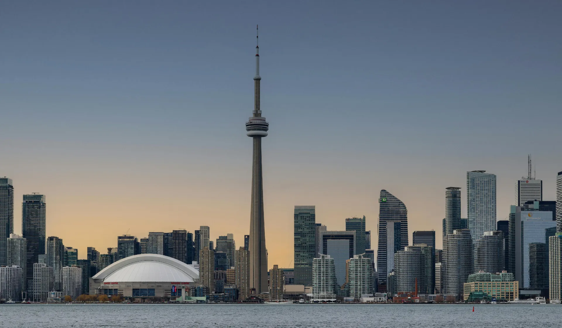 Google Ads performance dashboard for Toronto campaigns in 2026